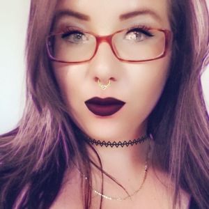 Meet your Posher, Raeanne